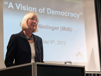 Ingrid_Honlinger.jpg
