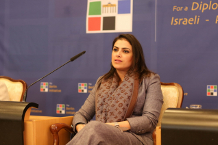FarahBadour01.jpg