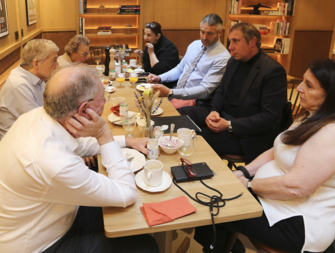 202511_Delegation_Meetings_Julian_Hollburg004.jpg