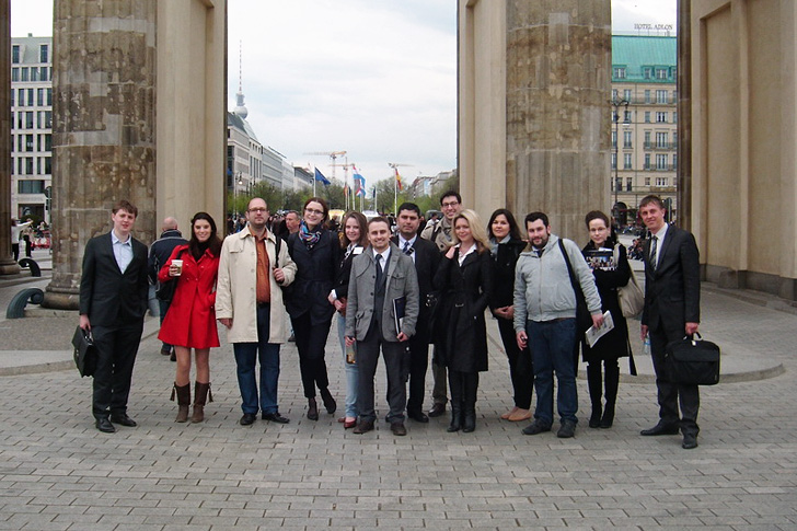 _2012-04-emr.jpg