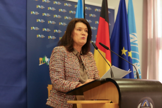 AnnLinde03.jpg